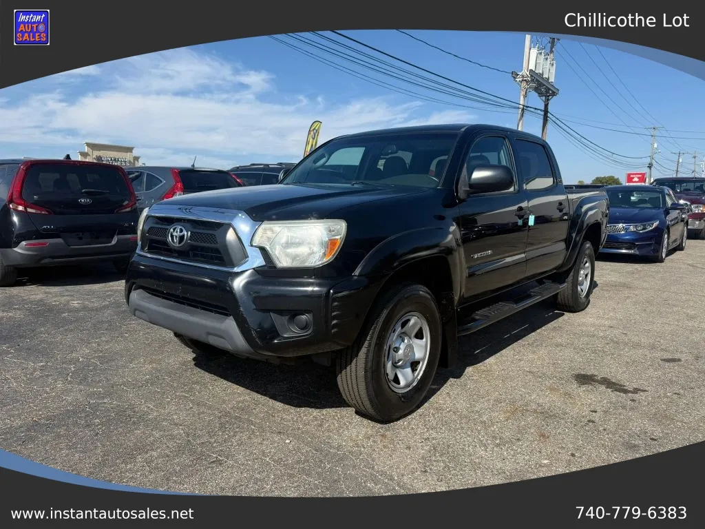 Black 2013 Toyota Tacoma Double Cab PreRunner Pickup 4D 5 ft for sale in Chillicothe, OH