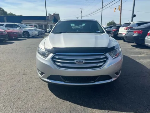 Photos of 2018 Ford Taurus SEL Sedan 4D for sale in Chillicothe, OH at Instant Auto Sales Chillicothe