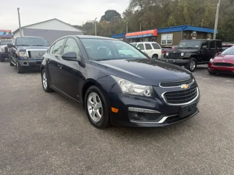 Another view of 2015 Chevrolet Cruze 1LT Sedan 4D for sale in Chillicothe, OH at Instant Auto Sales Chillicothe
