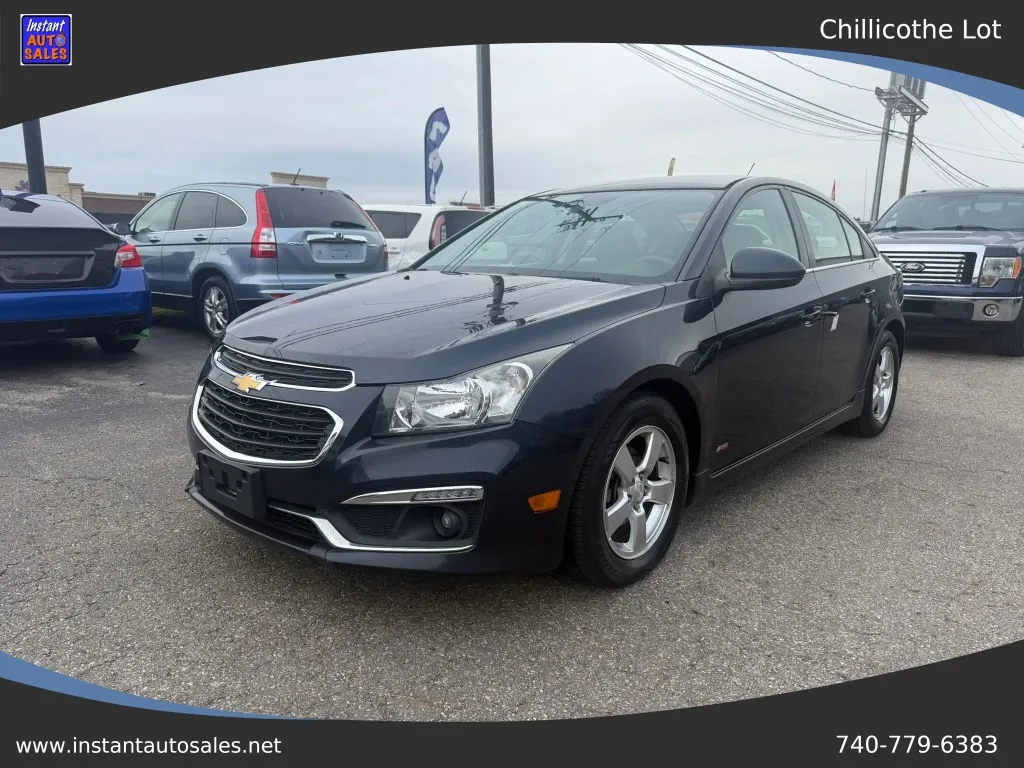 2015 Chevrolet Cruze 1LT Sedan 4D