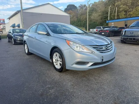 Another view of 2013 Hyundai Sonata GLS Sedan 4D for sale in Chillicothe, OH at Instant Auto Sales Chillicothe