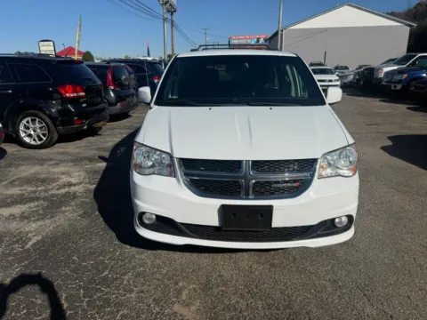 Photos of 2020 Dodge Grand Caravan Passenger SXT Minivan 4D for sale in Chillicothe, OH at Instant Auto Sales Chillicothe
