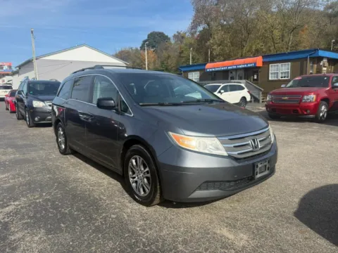 Another view of 2011 Honda Odyssey EX-L Minivan 4D for sale in Chillicothe, OH at Instant Auto Sales Chillicothe