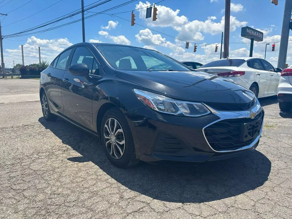 2019 Chevrolet Cruze LS Sedan 4D for sale in Chillicothe, OH