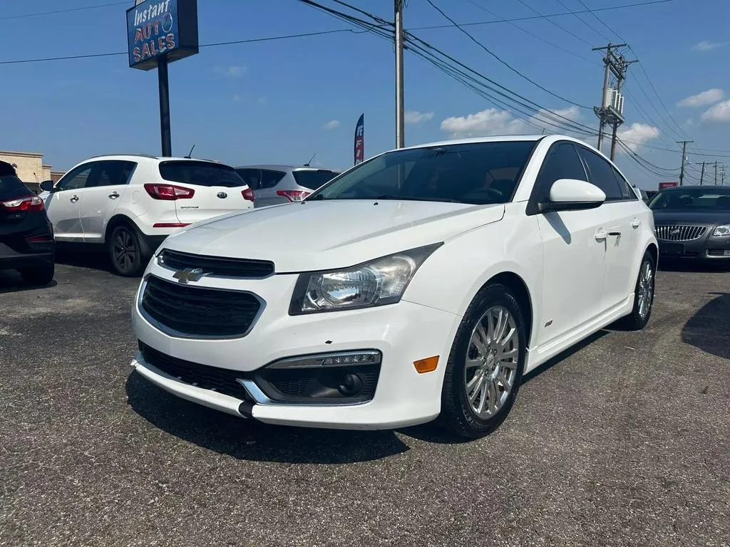 2016 Chevrolet Cruze Limited 1LT Sedan 4D for sale in Chillicothe, OH