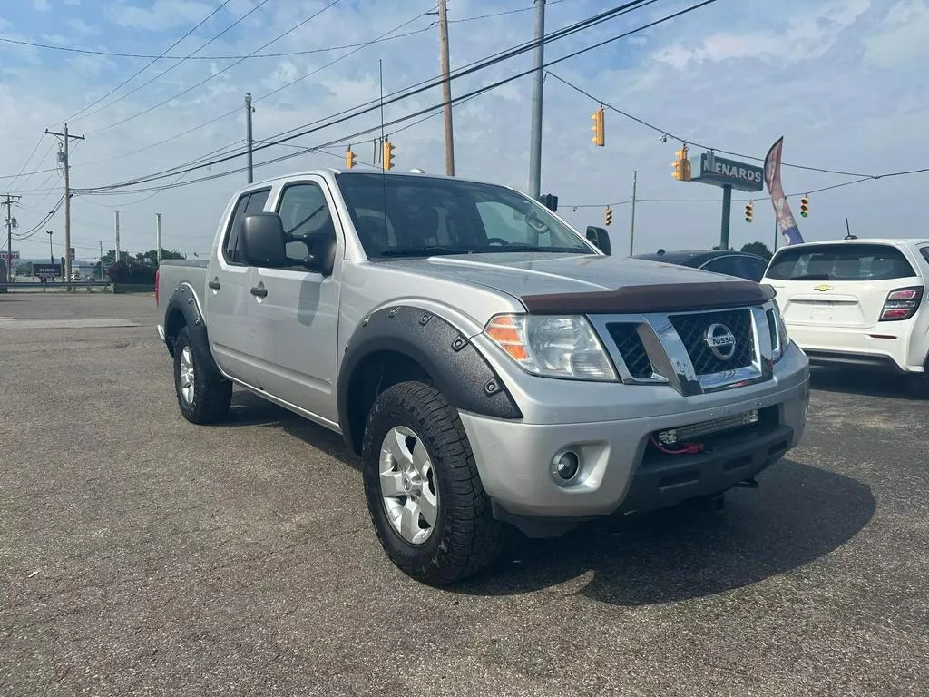 2012 Nissan Frontier Crew Cab PRO-4X Pickup 4D 5 ft for sale in Chillicothe, OH