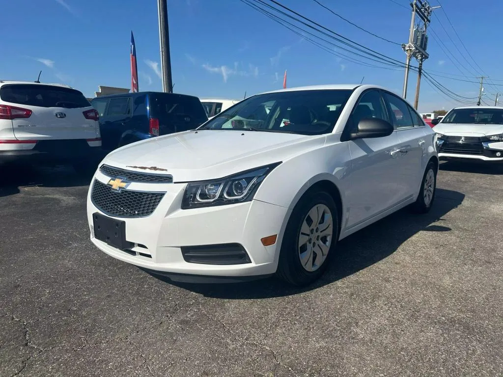 2012 Chevrolet Cruze LS Sedan 4D for sale in Chillicothe, OH
