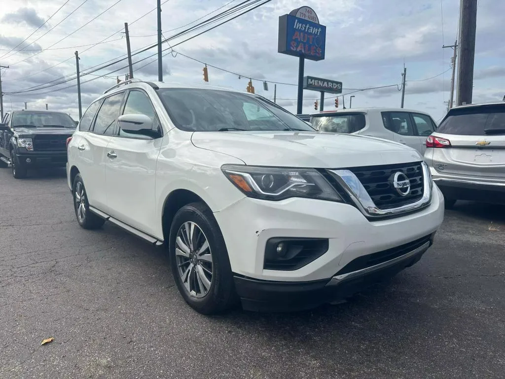 2017 Nissan Pathfinder SV Sport Utility 4D for sale in Chillicothe, OH