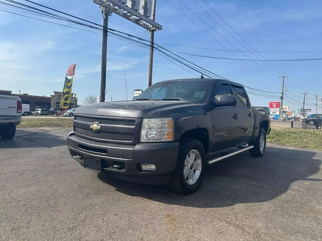 2010 Chevrolet Silverado 1500 Crew Cab LT Pickup 4D 5 3/4 ft for sale in Chillicothe, OH