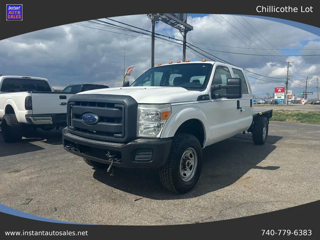 2014 Ford F250 Super Duty Crew Cab XLT Pickup 4D 8 ft for sale in Chillicothe, OH