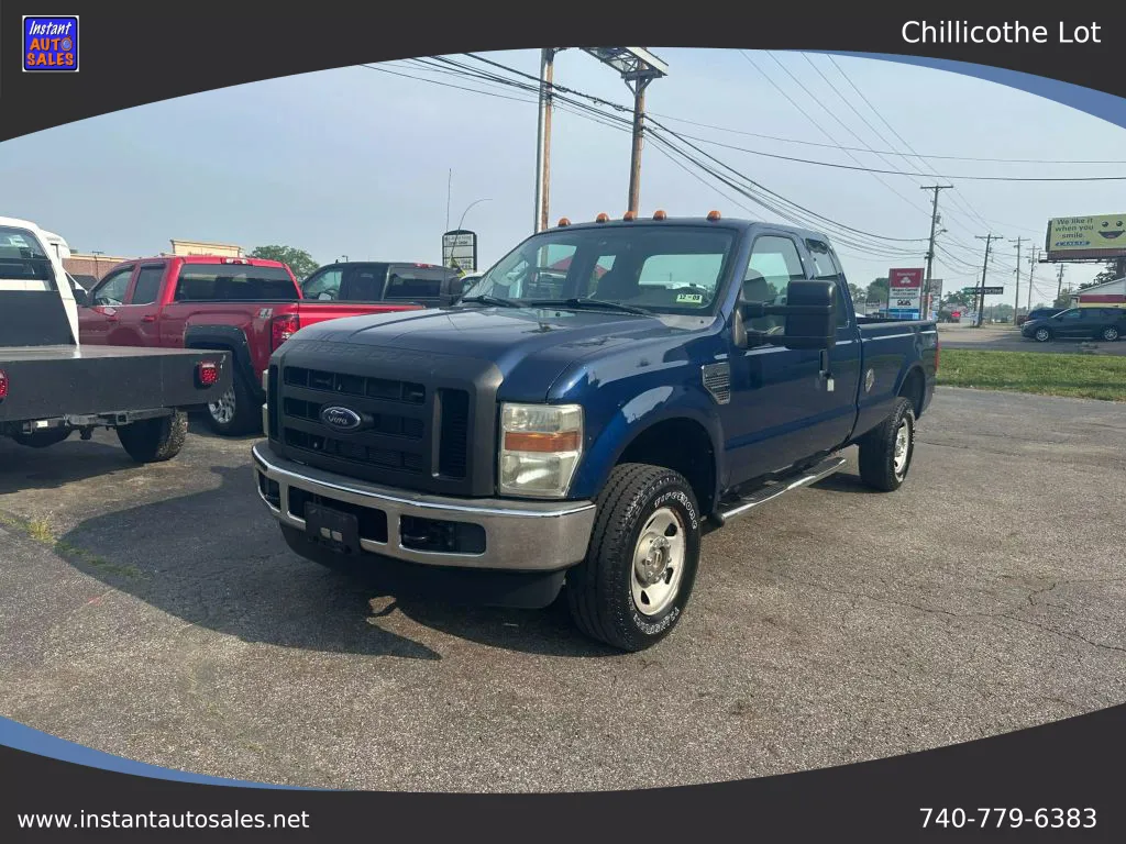 2009 Ford F250 Super Duty Super Cab XL Pickup 4D 8 ft for sale in Chillicothe, OH