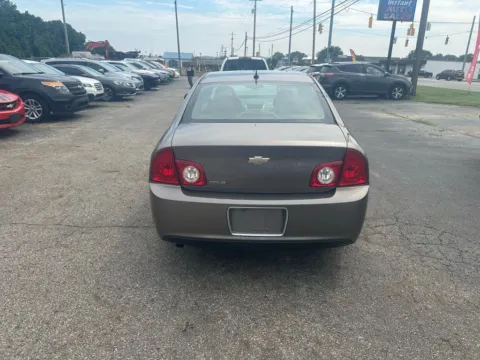 More photos of 2010 Chevrolet Malibu LS Sedan 4D at Instant Auto Sales Chillicothe, OH