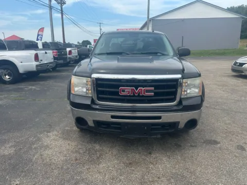 Photos of 2009 GMC Sierra 1500 Extended Cab SLE Pickup 4D 8 ft for sale in Chillicothe, OH at Instant Auto Sales Chillicothe