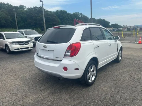 More photos of 2014 Chevrolet Captiva Sport LT Sport Utility 4D at Instant Auto Sales Chillicothe, OH