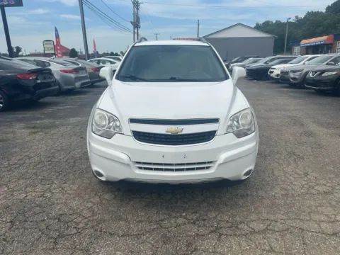 Photos of 2014 Chevrolet Captiva Sport LT Sport Utility 4D for sale in Chillicothe, OH at Instant Auto Sales Chillicothe
