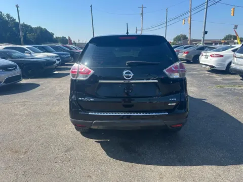 More photos of 2014 Nissan Rogue S Sport Utility 4D at Instant Auto Sales Chillicothe, OH