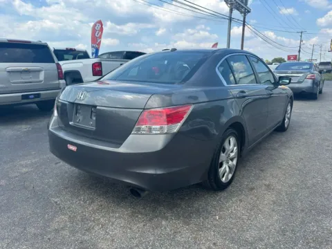 More photos of 2010 Honda Accord EX-L Sedan 4D at Instant Auto Sales Chillicothe, OH