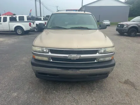 Photos of 2006 Chevrolet Tahoe LS Sport Utility 4D for sale in Chillicothe, OH at Instant Auto Sales Chillicothe
