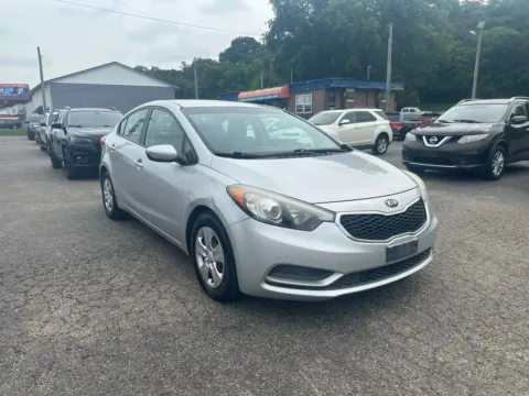 Another view of 2015 Kia Forte LX Sedan 4D for sale in Chillicothe, OH at Instant Auto Sales Chillicothe