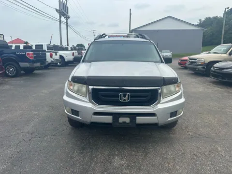 Photos of 2009 Honda Ridgeline RT Pickup 4D 5 ft for sale in Chillicothe, OH at Instant Auto Sales Chillicothe