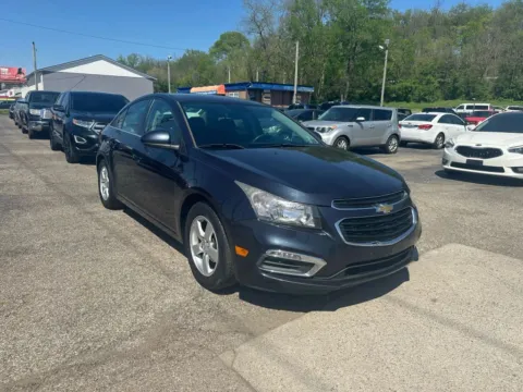 Another view of 2015 Chevrolet Cruze 1LT Sedan 4D for sale in Chillicothe, OH at Instant Auto Sales Chillicothe