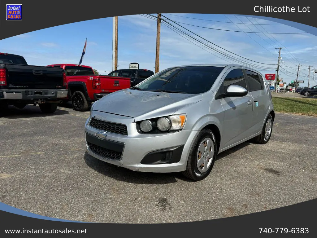 Silver 2013 Chevrolet Sonic LS Hatchback Sedan 4D for sale in Chillicothe, OH
