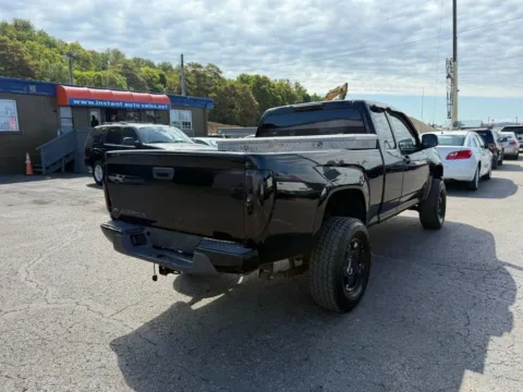 More photos of 2008 Chevrolet Colorado Extended Cab LS Pickup 4D 6 ft at Instant Auto Sales Chillicothe, OH