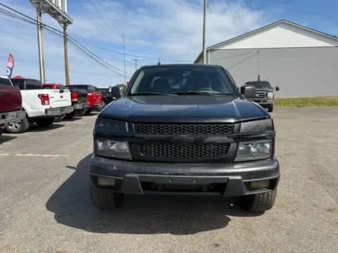 Photos of 2008 Chevrolet Colorado Extended Cab LS Pickup 4D 6 ft for sale in Chillicothe, OH at Instant Auto Sales Chillicothe