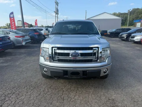 Photos of 2014 Ford F-150 SuperCrew Cab XLT Pickup 4D 5 1/2 ft for sale in Chillicothe, OH at Instant Auto Sales Chillicothe