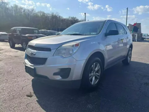 Another view of 2014 Chevrolet Equinox LS Sport Utility 4D for sale in Chillicothe, OH at Instant Auto Sales Chillicothe