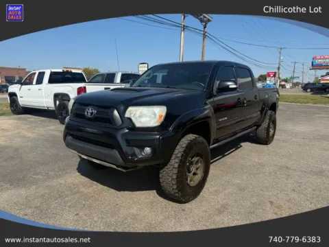 Black 2012 Toyota Tacoma Double Cab Pickup 4D 6 ft for sale in Chillicothe, OH