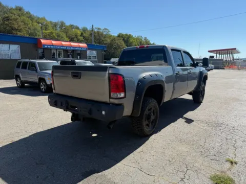 More photos of 2012 GMC Sierra 2500 HD Crew Cab SLE Pickup 4D 6 1/2 ft at Instant Auto Sales Chillicothe, OH