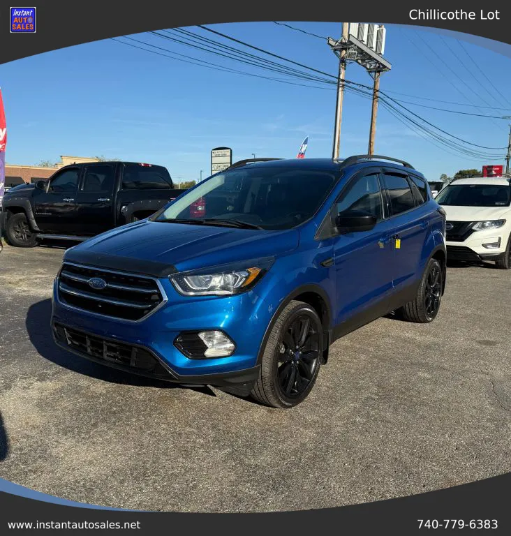 Blue 2018 Ford Escape SE Sport Utility 4D for sale in Chillicothe, OH