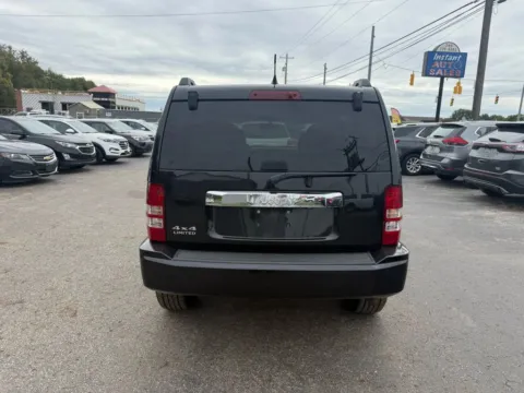 More photos of 2012 Jeep Liberty Limited Jet Edition Sport Utility 4D at Instant Auto Sales Chillicothe, OH