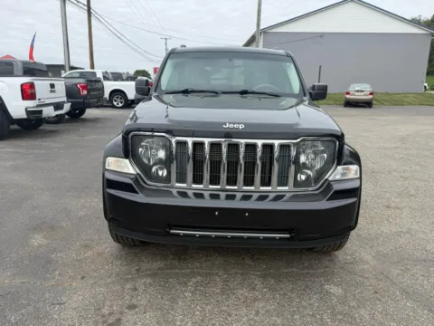 Photos of 2012 Jeep Liberty Limited Jet Edition Sport Utility 4D for sale in Chillicothe, OH at Instant Auto Sales Chillicothe
