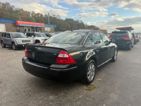 More photos of 2007 Ford Five Hundred SEL Sedan 4D at Instant Auto Sales Chillicothe, OH