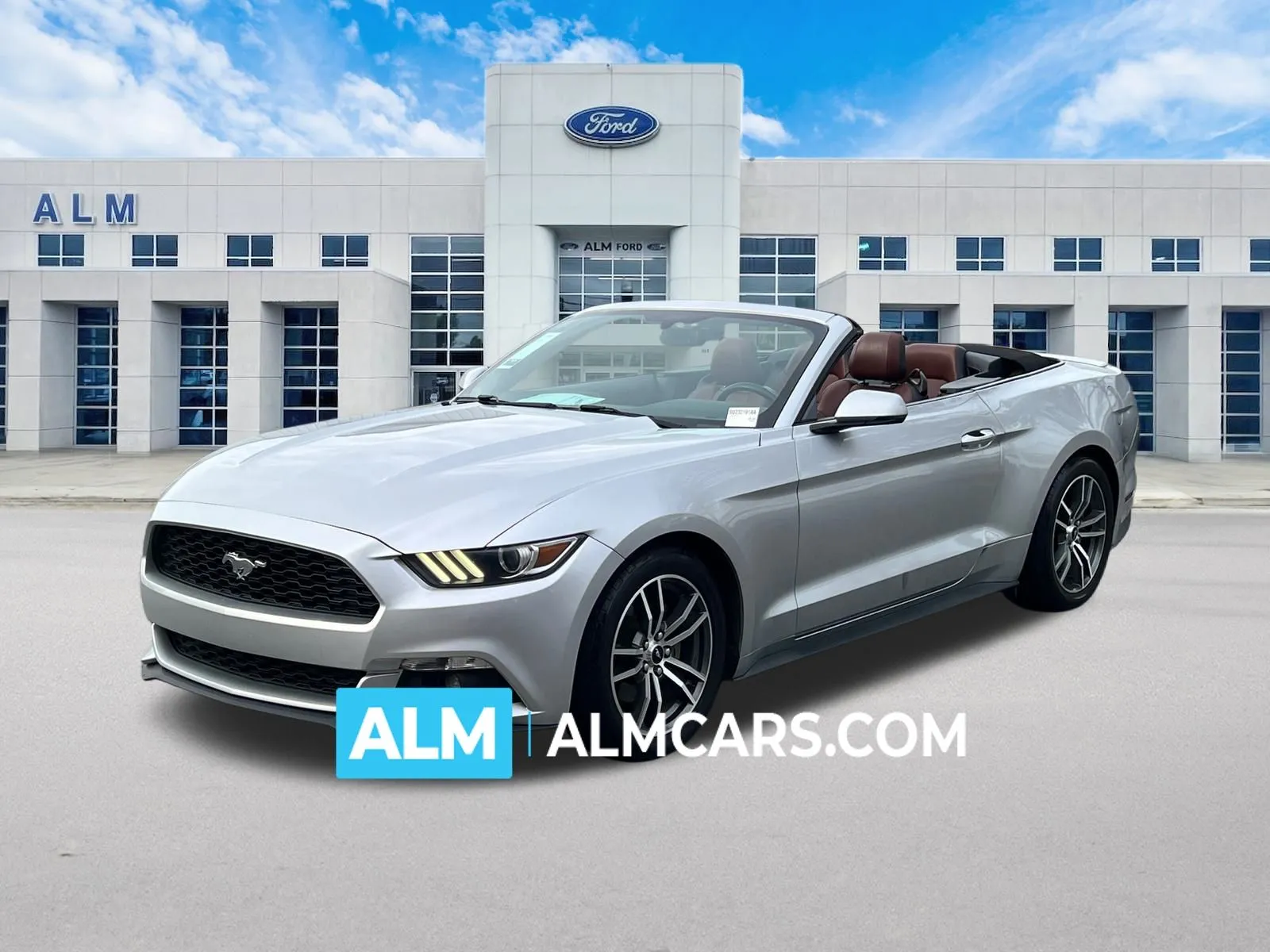 2015 Ford Mustang EcoBoost Premium's photo