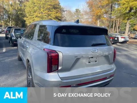 More photos of 2023 Hyundai Palisade Calligraphy at ALM Ford Marietta, GA