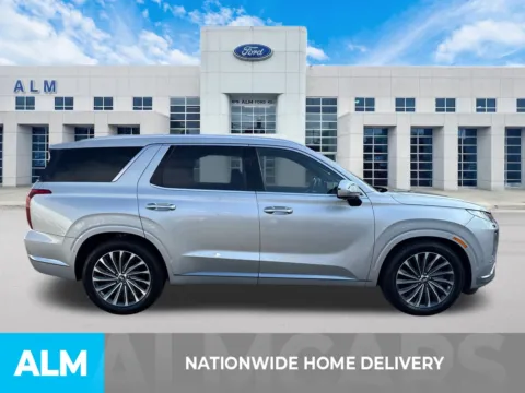 More photos of 2023 Hyundai Palisade Calligraphy at ALM Ford Marietta, GA