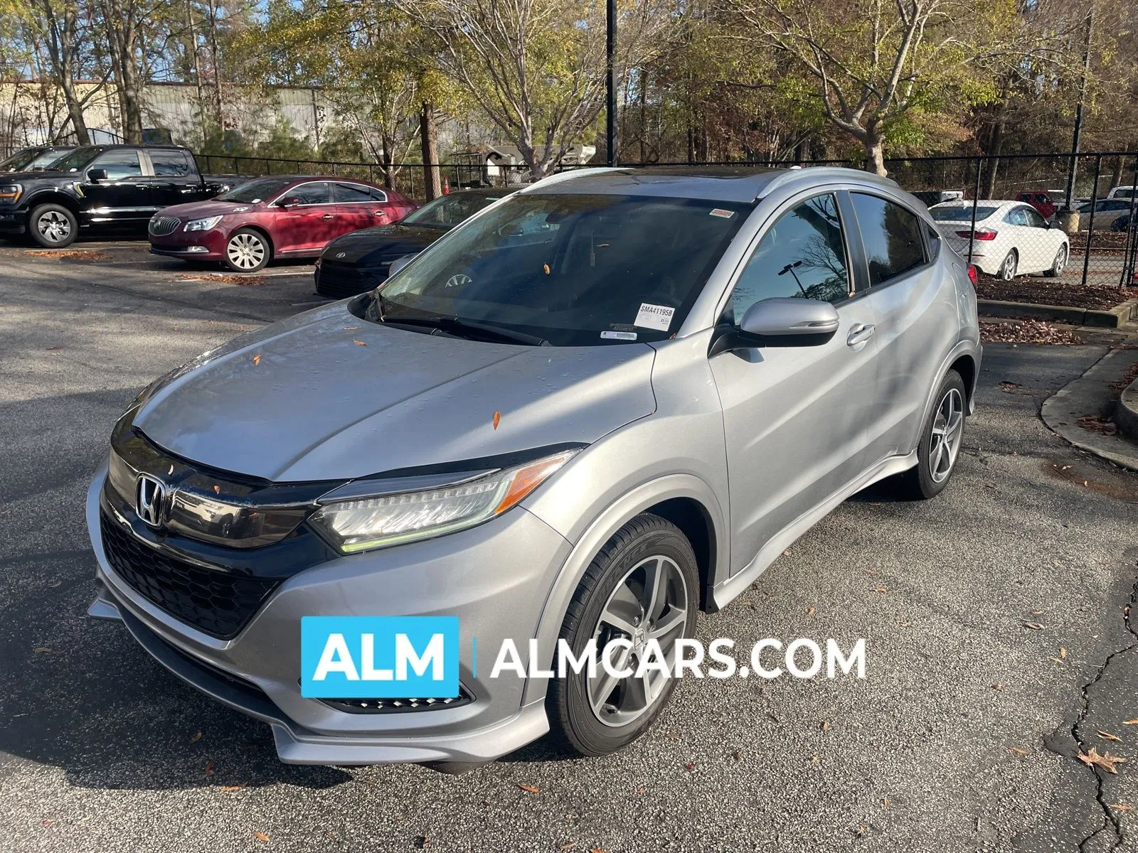 2019 Honda HR-V Touring's photo