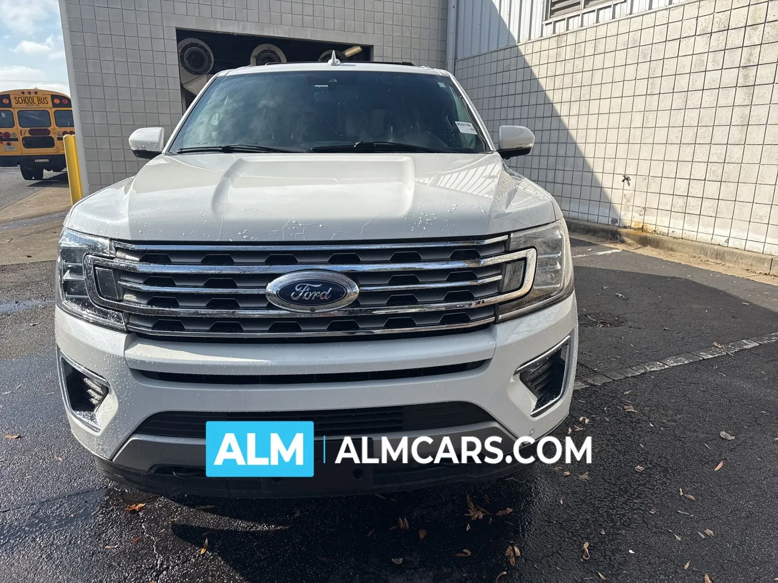 2021 Ford Expedition Limited's photo