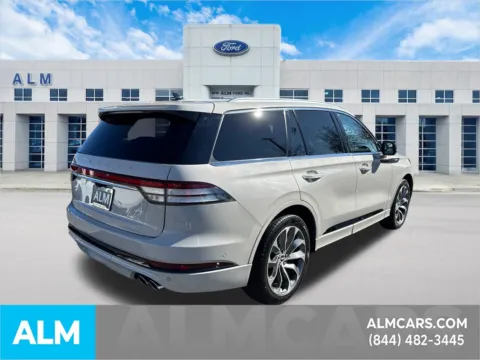 More photos of 2021 Lincoln Aviator Grand Touring at ALM Ford Marietta, GA