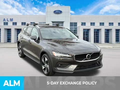 More photos of 2024 Volvo V60 Cross Country B5 Plus at ALM Ford Marietta, GA