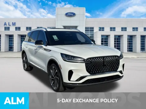 More photos of 2025 Lincoln Aviator Reserve at ALM Ford Marietta, GA