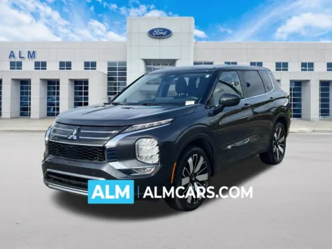 Gray 2025 Mitsubishi Outlander SE for sale in Marietta, GA