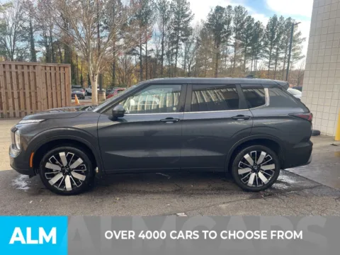 Another view of 2025 Mitsubishi Outlander SE for sale in Marietta, GA at ALM Ford Marietta