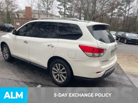 More photos of 2014 Nissan Pathfinder SV at ALM Ford Marietta, GA