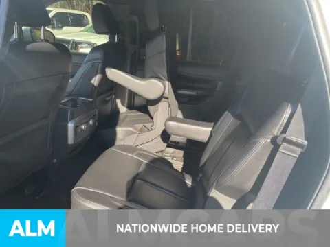 More photos of 2021 Ford Expedition XLT at ALM Ford Marietta, GA