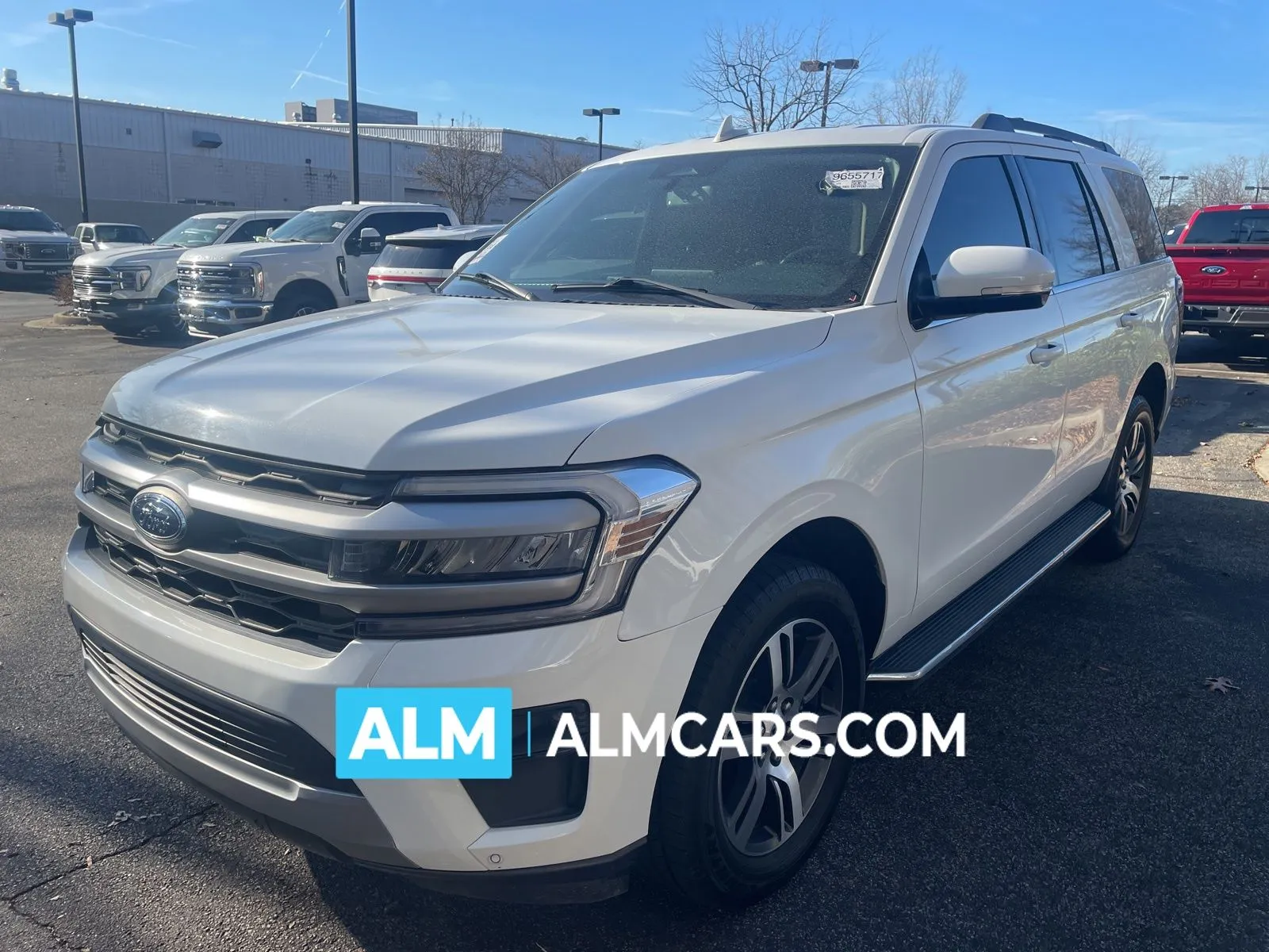 White 2023 Ford Expedition XLT for sale in Marietta, GA
