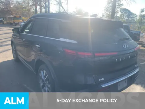 More photos of 2022 INFINITI QX60 LUXE at ALM Ford Marietta, GA